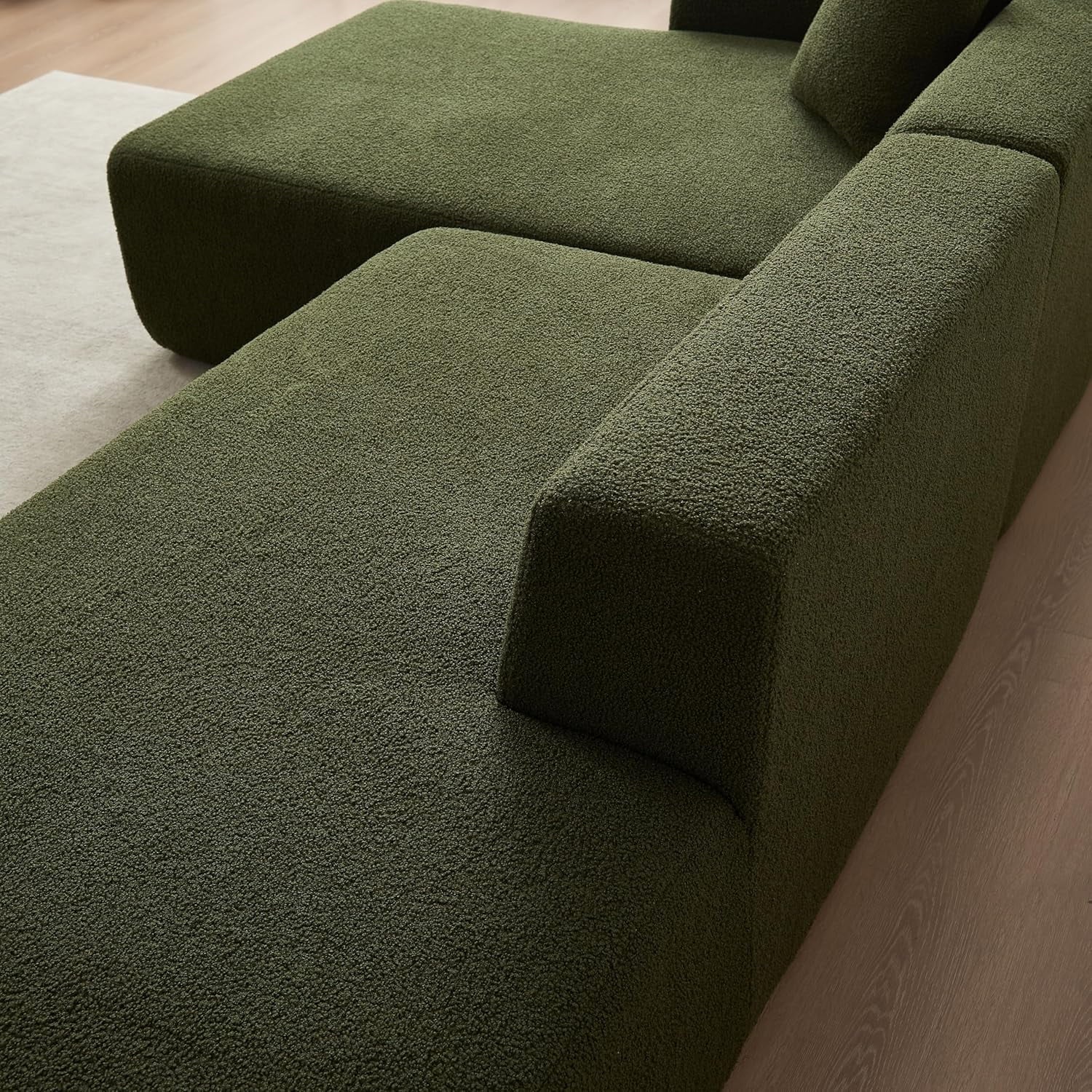 MSJh Modern 5-Seat Sherpa Fabric Sectional Couch for Living Room, Studio, Office & Apartment, Green